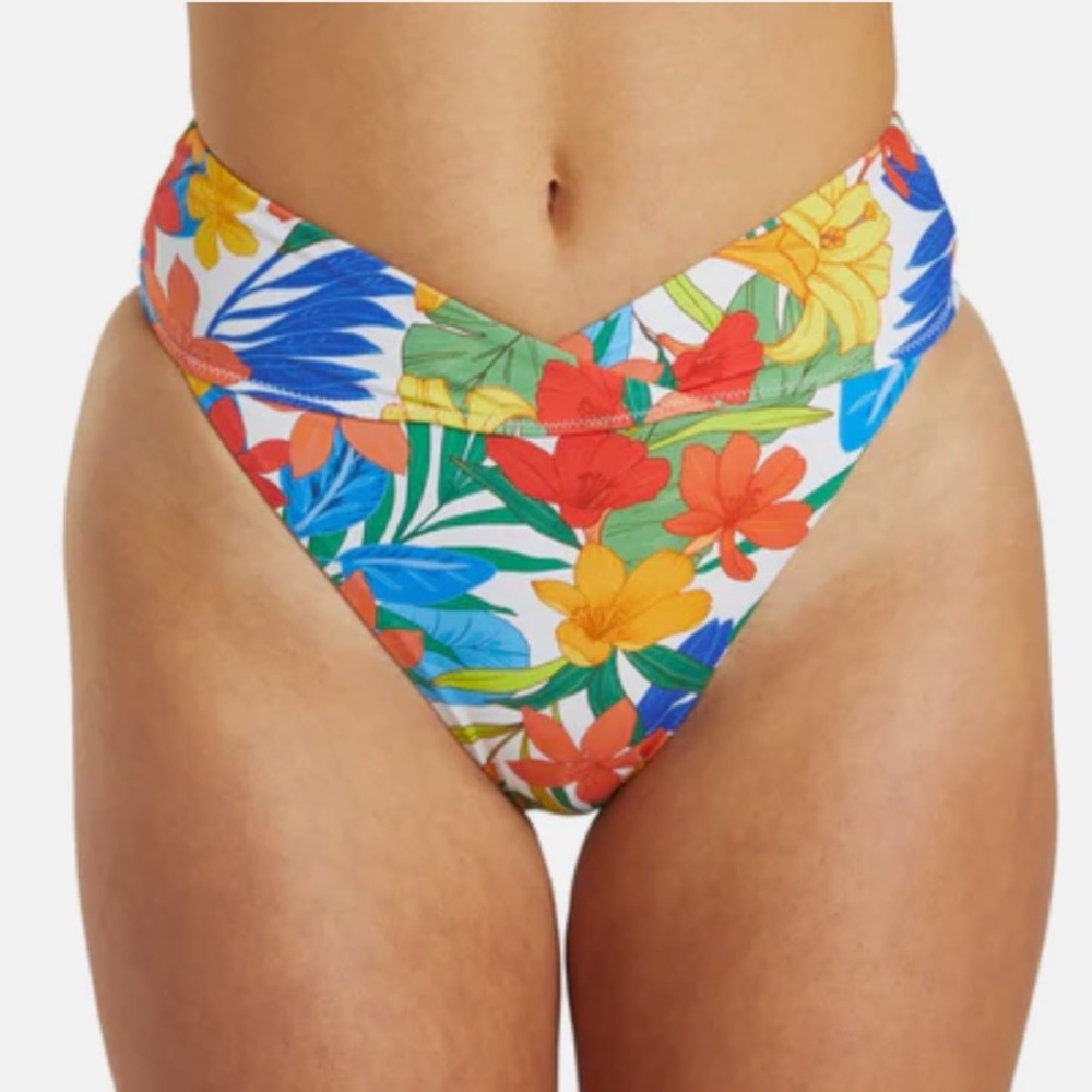 Hurley Beach Botanic Bikini Set 🌺 🏝️ - Picture 11 of 16
